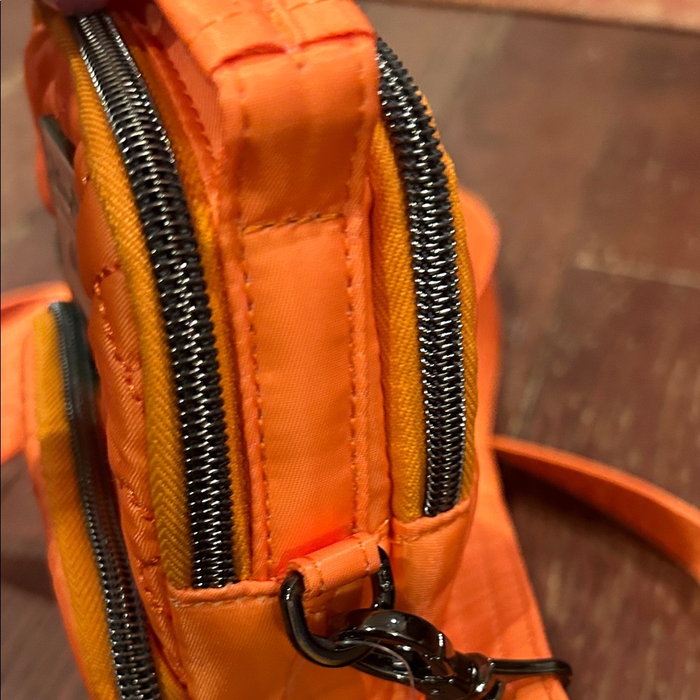 Disney Orange Bird Lug Crossbody Bag - Picture 8 of 14